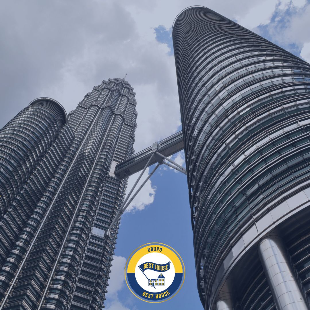 Best House - 30 años de experiencia, valores sólidos y garantías únicas ante notario